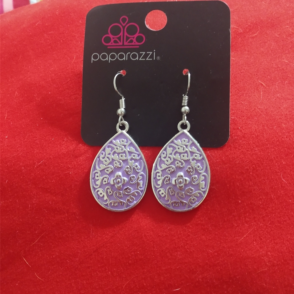 Paparazzi jewelry